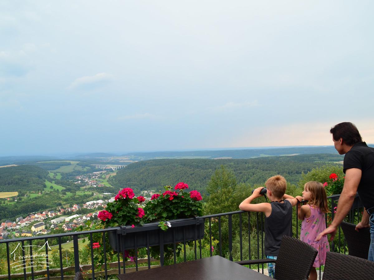 Die Triniushuette "Thueringens Schoenste Aussicht" Rauenstein Экстерьер фото